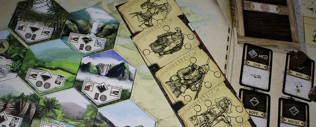 Beign shipwrecked is bad. Being shipwrecked on a deserted island is worse. Being shipwrecked on the Cursed Island? That sounds like trouble. Enough trouble, actually, that we should all work together. And here we are in Robinson Crusoe: Adventure on the Cursed Island, a cooperative adventure game.